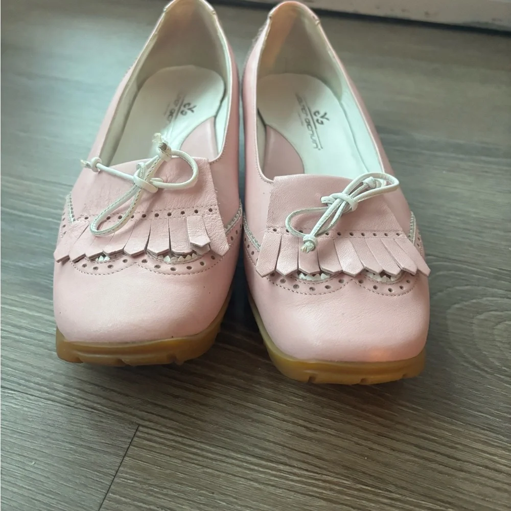 Walter Genuine Women’s Pink Tassle Golf Shoe - Very Good / Like New Condition!! - Picture 2 of 5